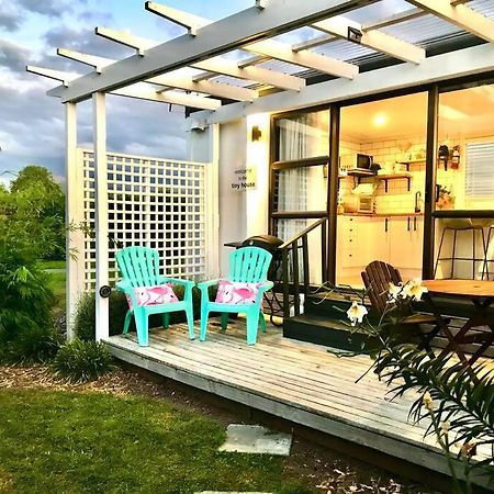 Rustling Oaks Nz Tropical Tiny House Vila Tamahere Exterior foto