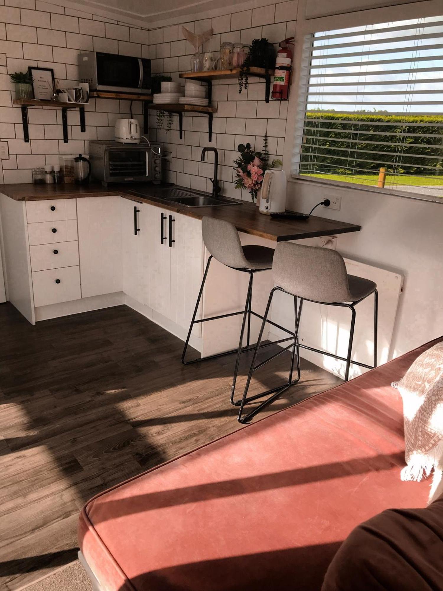 Rustling Oaks Nz Tropical Tiny House Vila Tamahere Exterior foto